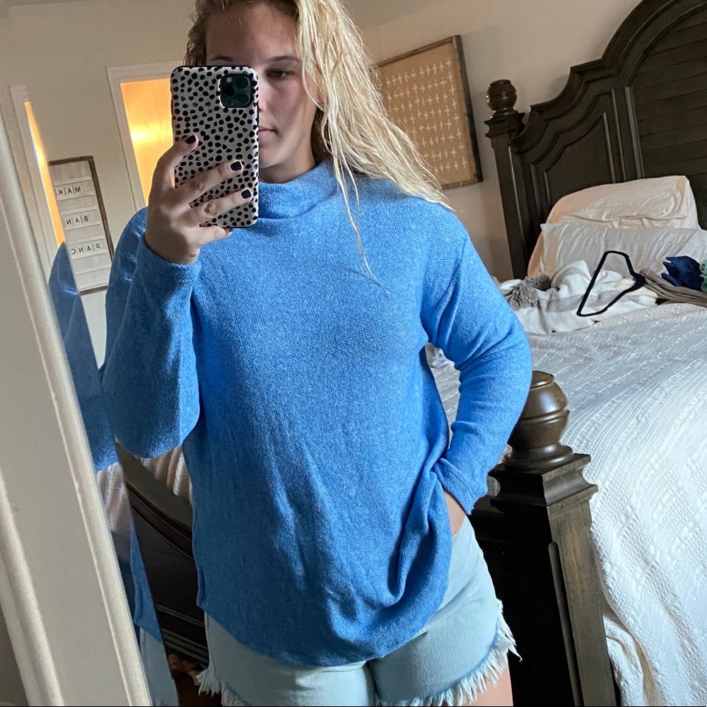 Mock turtle neck